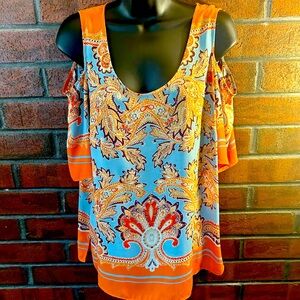 Rose + Olive Paisley Cold Shoulder Top L